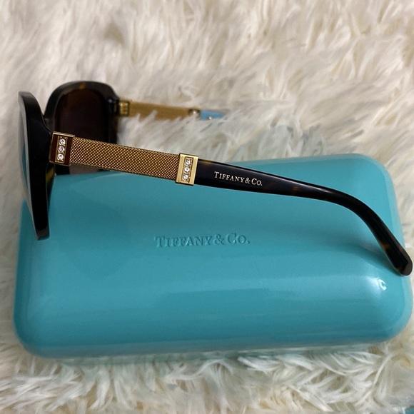 Tiffany and Co. Sunglasses - Authentic - Picture 4 of 7